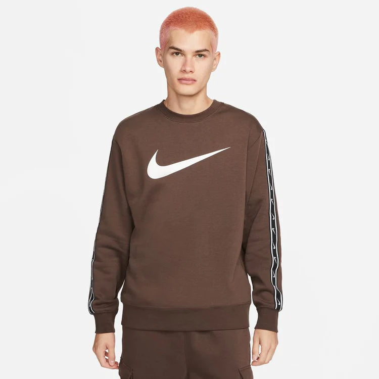 NIKE SPORTSWEAR REPEAT FLEECE SWEATSHIRT