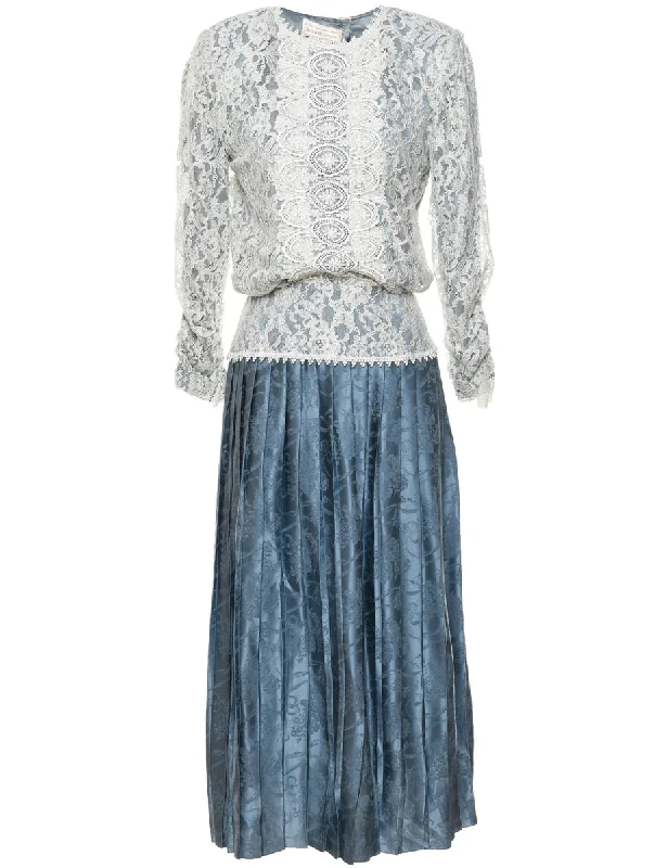 Jacquard Pattern Blue & Off-White 100& Silk Evening Dress - M